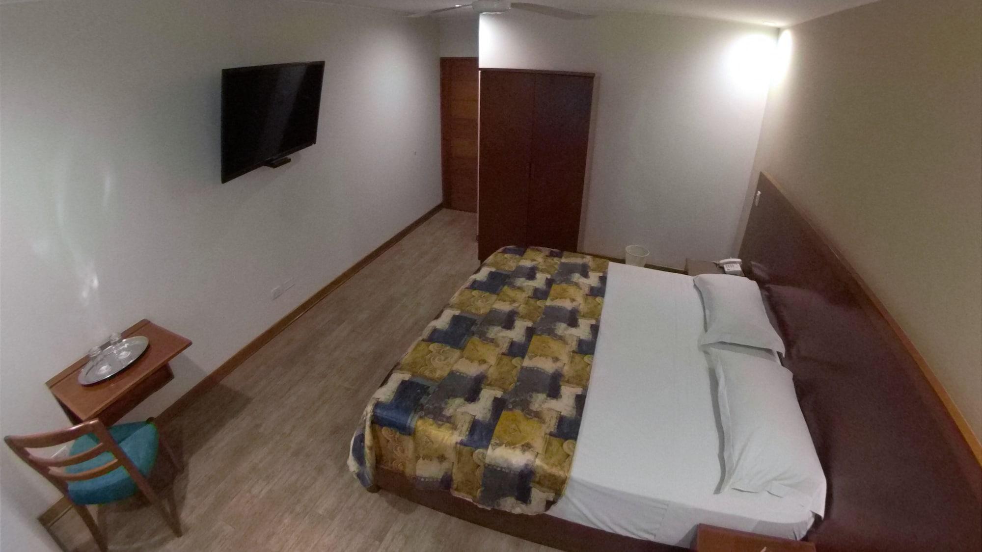 Hotel Esencia Suites リマ エクステリア 写真