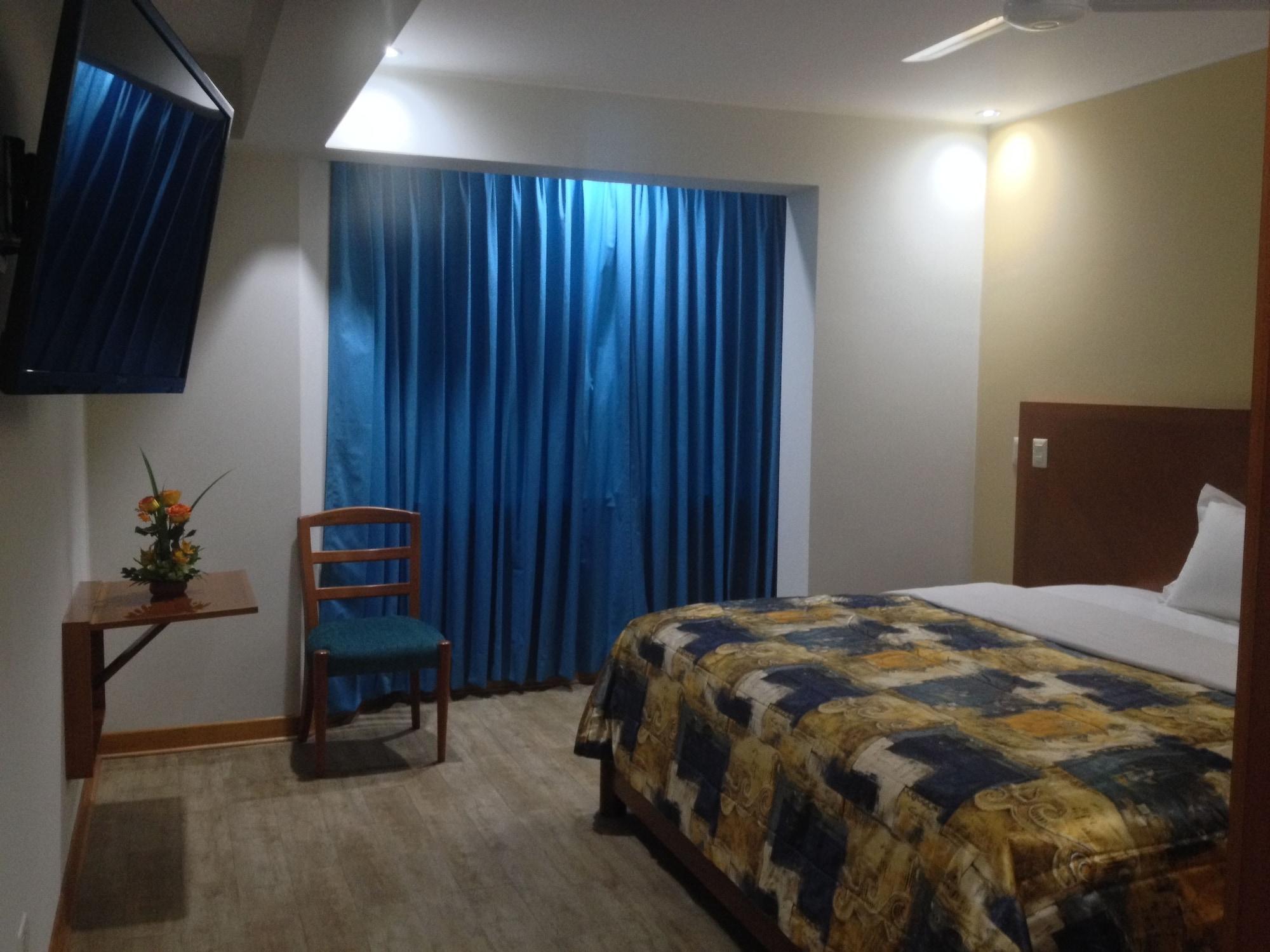 Hotel Esencia Suites リマ エクステリア 写真