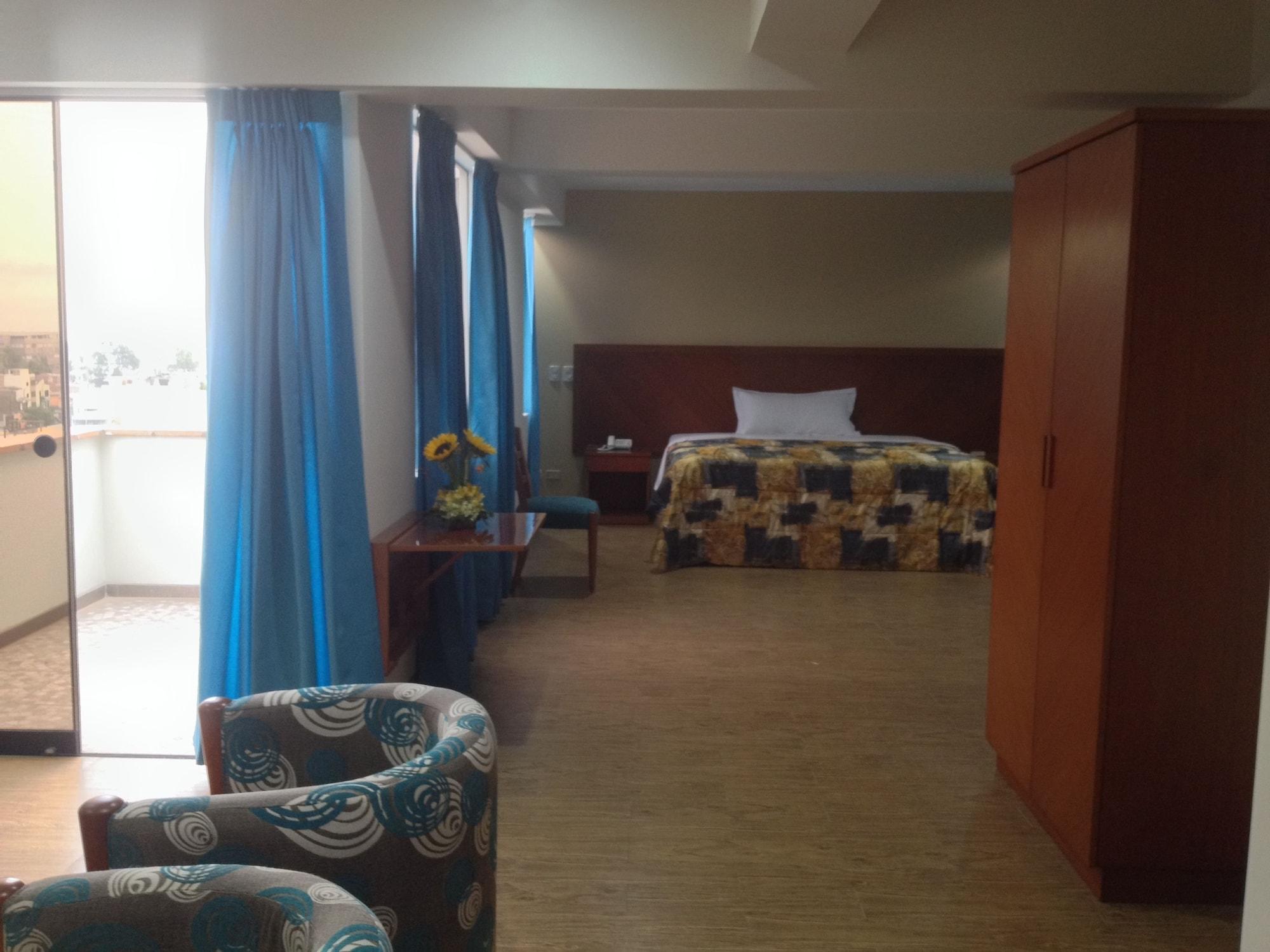 Hotel Esencia Suites リマ エクステリア 写真