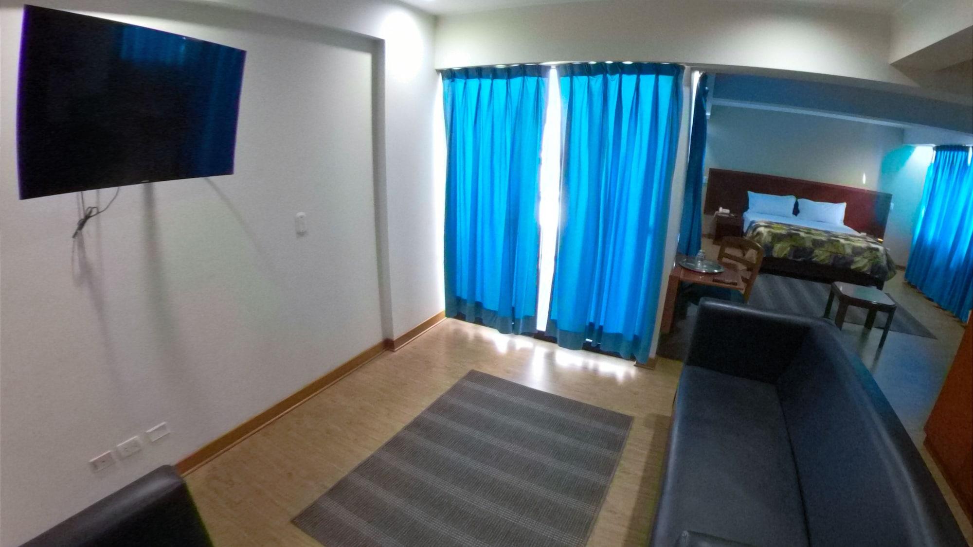 Hotel Esencia Suites リマ エクステリア 写真