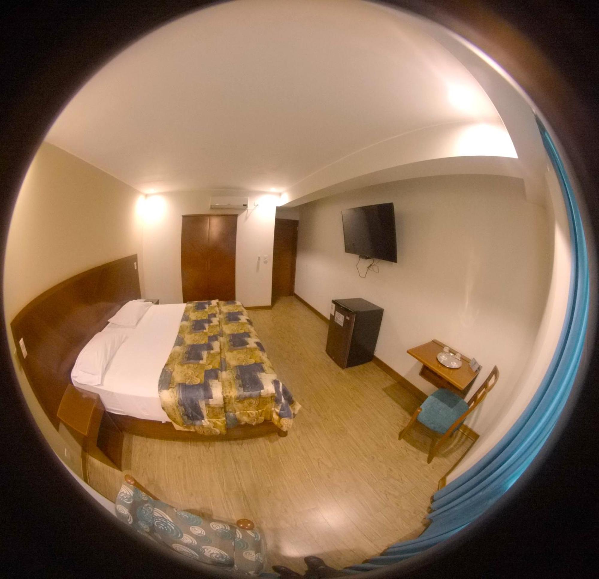 Hotel Esencia Suites リマ エクステリア 写真