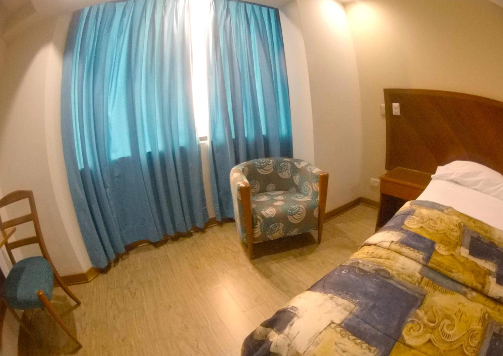 Hotel Esencia Suites リマ エクステリア 写真