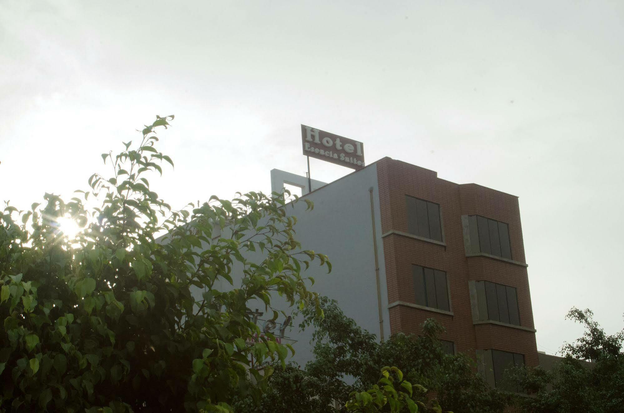 Hotel Esencia Suites リマ エクステリア 写真